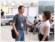 央视记者现场采访中国母婴展北京儿博会组委会秘书长